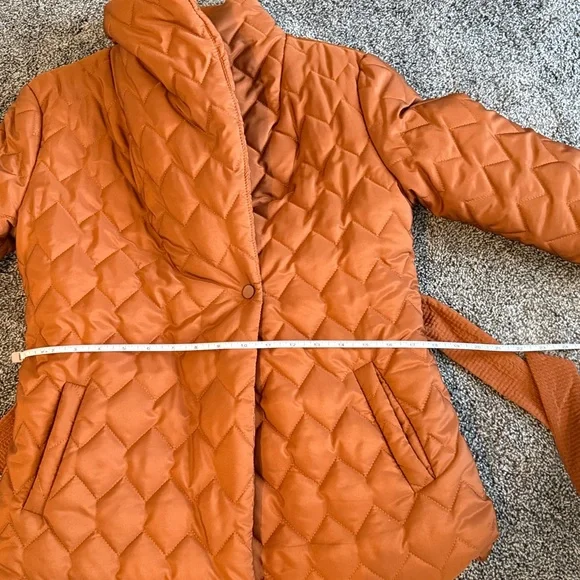 Women's Quilted Belted Jacket - NWOT Rust M - Picture 5 of 10